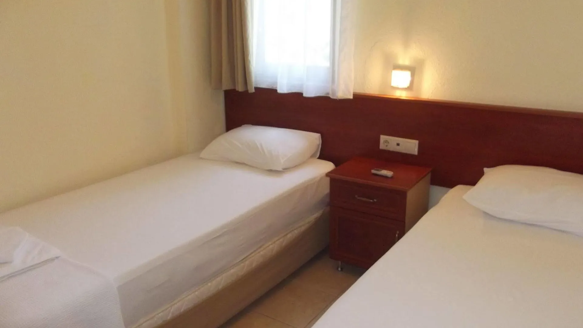 Murat Apart Hotel Icmeler